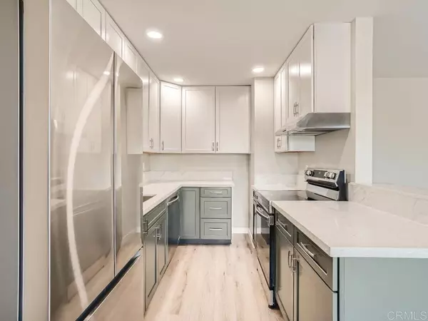 1605 Pentecost WAY #5,  San Diego,  CA 92105