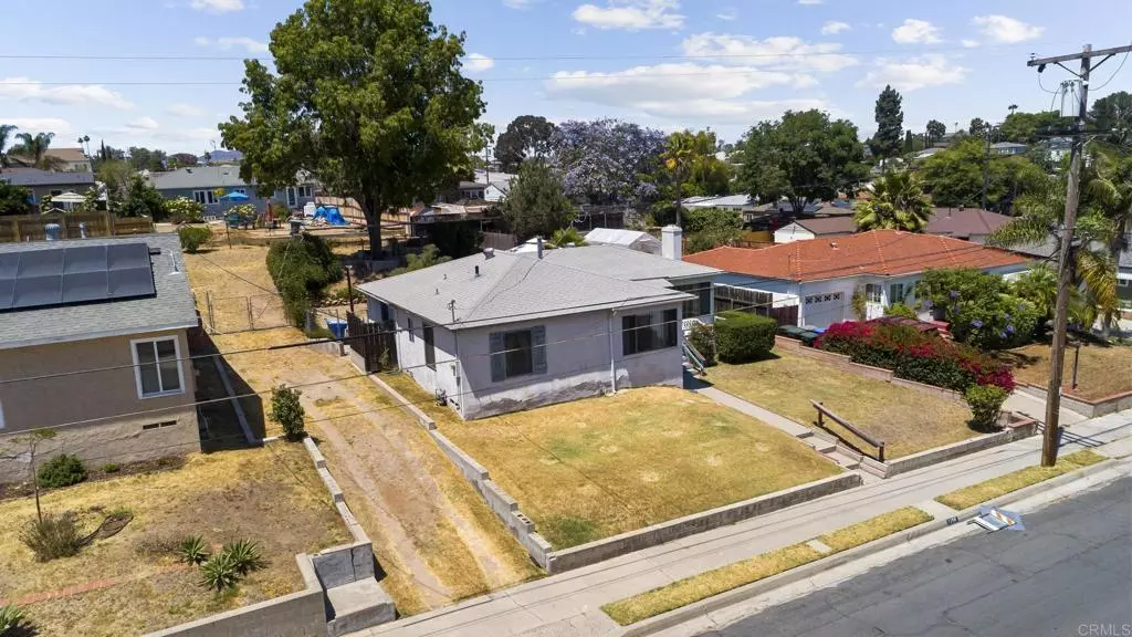 7204 Colony RD, La Mesa, CA 91942