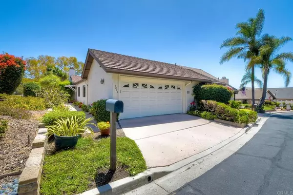 Oceanside, CA 92056,2002 Palmer DR