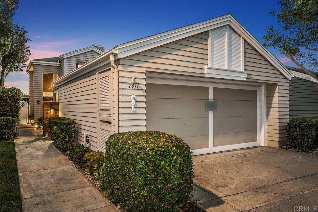 7411 Lantana, Carlsbad, CA 92011