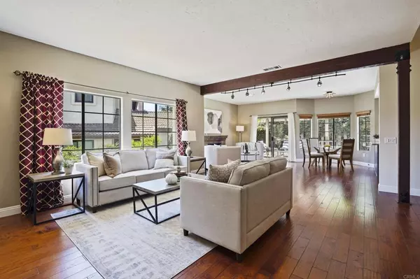 Encinitas, CA 92024,2124 Summerhill DR