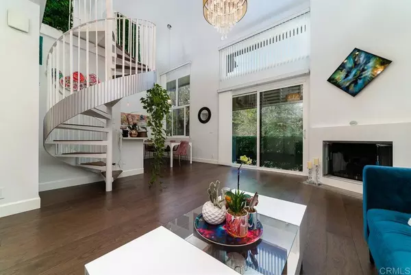 Playa Del Rey, CA 90293,8114 Manitoba ST #204