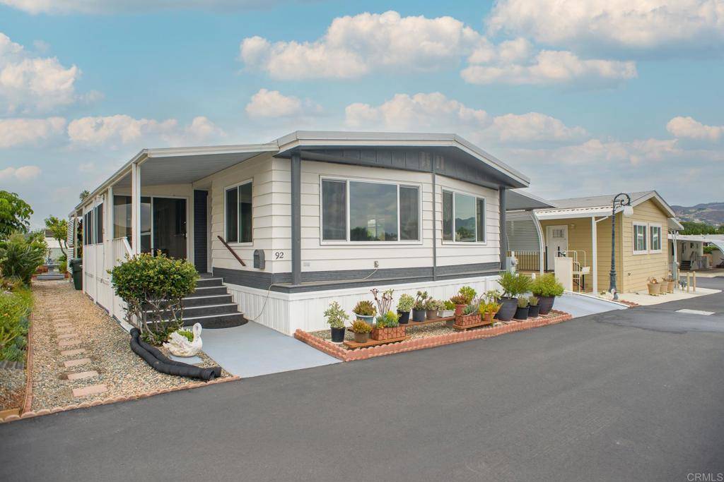 Vista, CA 92084,1501 Anza #92