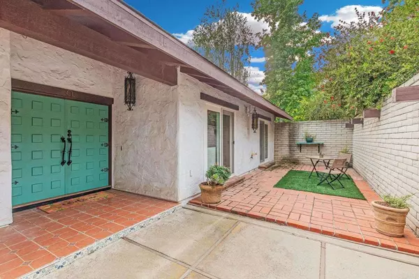 Ramona, CA 92065,1067 Etcheverry ST