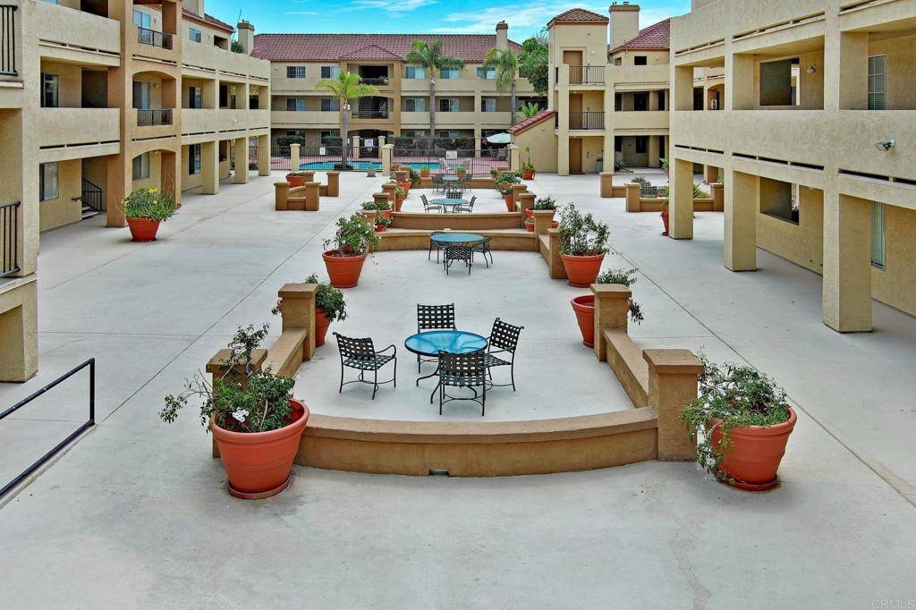 2005 Burton ST ##10, San Diego, CA 92111