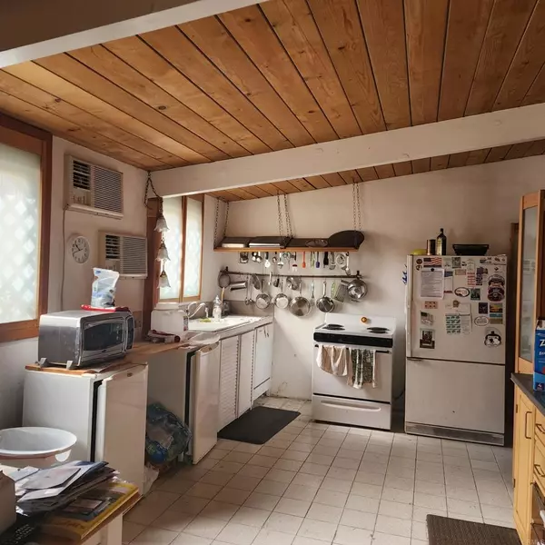 San Diego, CA 92115,4941 Baja CT