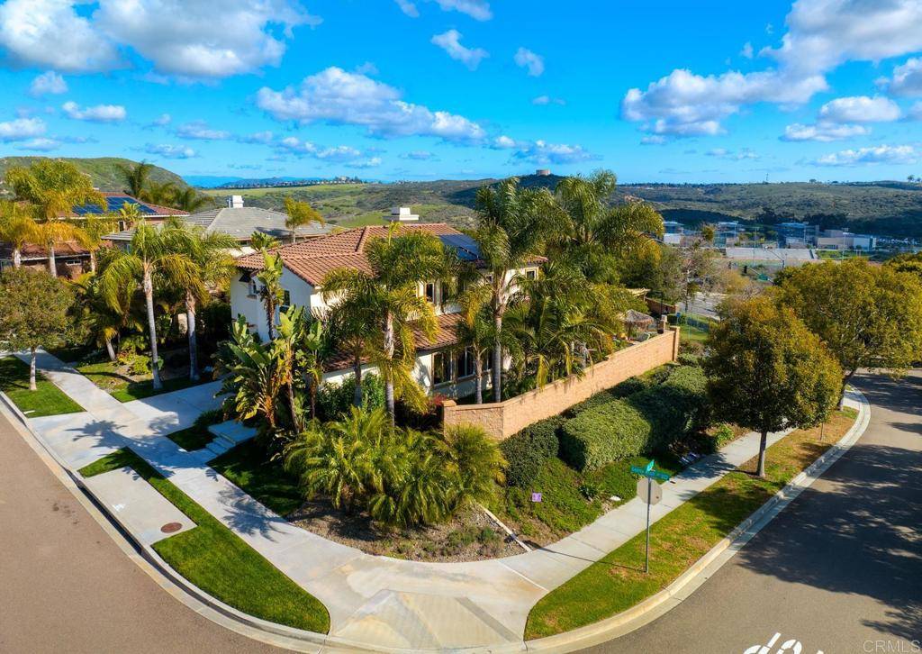 Carlsbad, CA 92010,3444 Gentle Knoll St