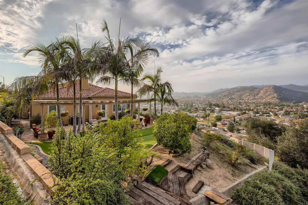2900 Windstone Gln, Escondido, CA 92027