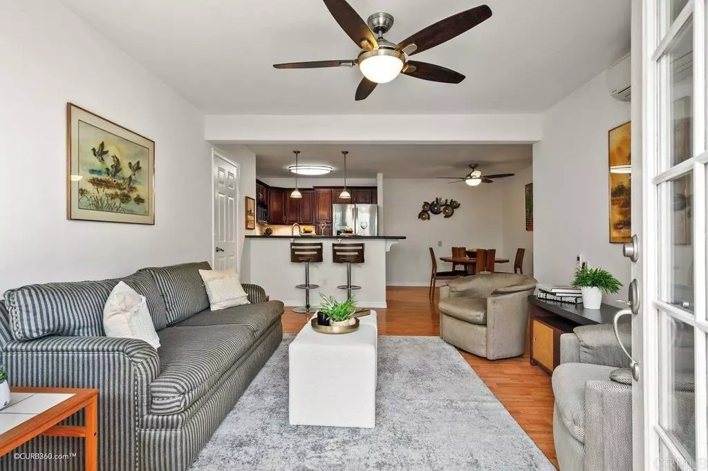 Clairemont Mesa, CA 92117,5402 Balboa Arms DR #315