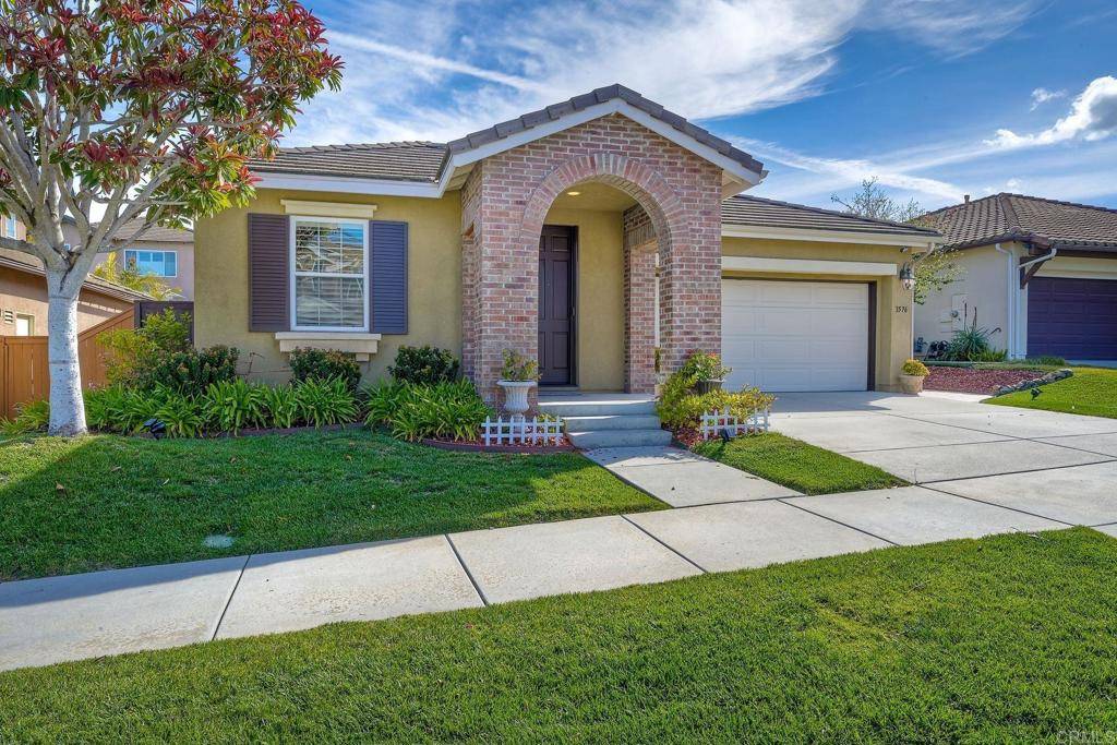 Carlsbad, CA 92010,3576 Flat Rock St.