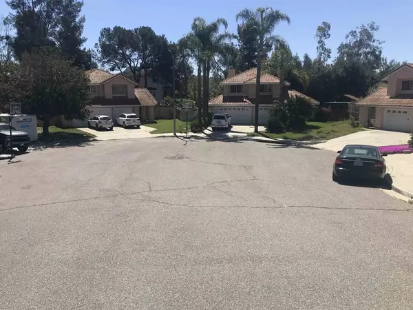 Vista, CA 92083,222 Palm Canyon DR