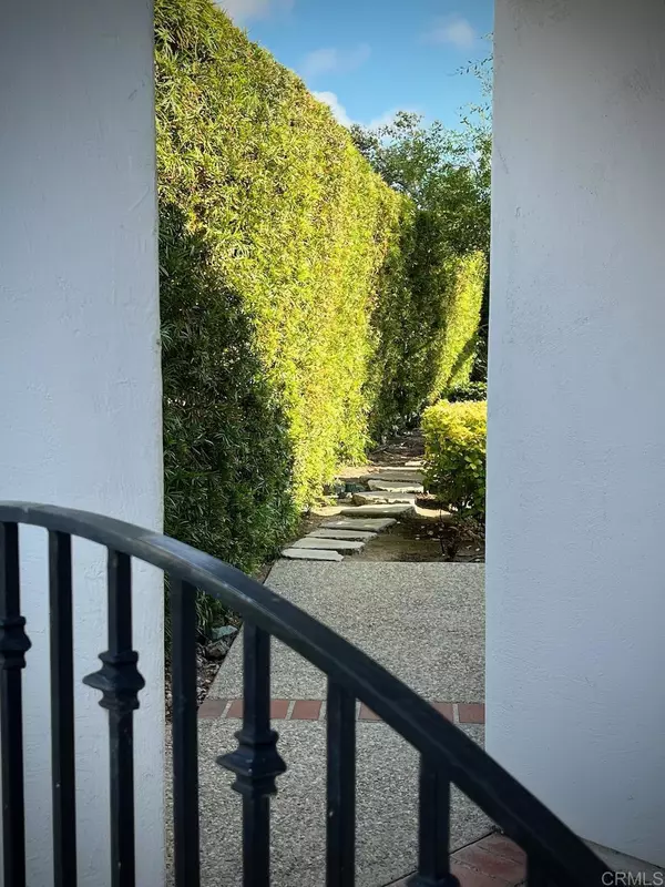 Oceanside, CA 92056,4713 Denia WAY