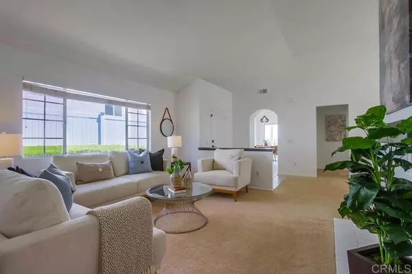Carlsbad, CA 92010,4511 Carnaby CT