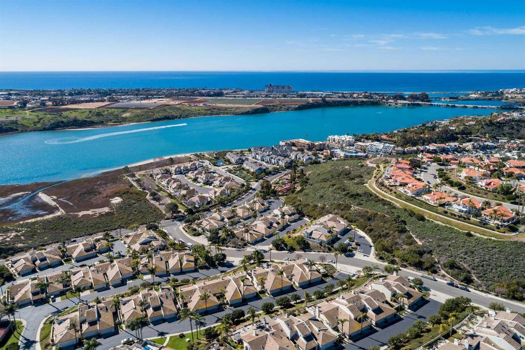 4715 Bryce CIR, Carlsbad, CA 92008