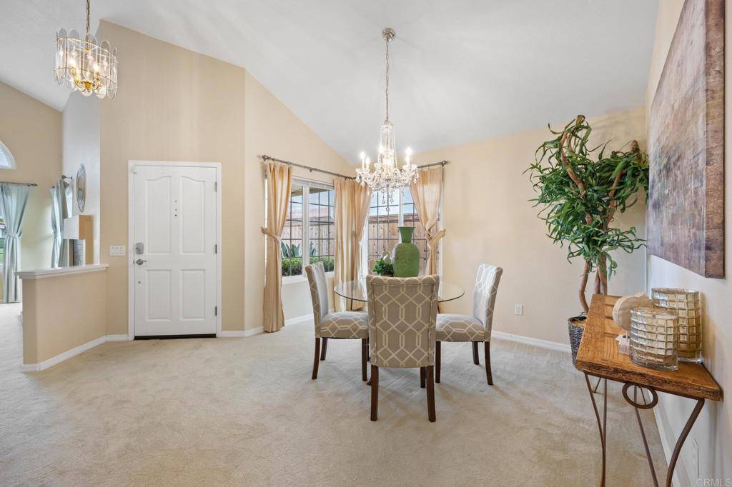 Carlsbad, CA 92009,7959 Camino Gato
