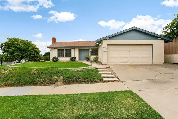 4065 Linda DR, Oceanside, CA 92056