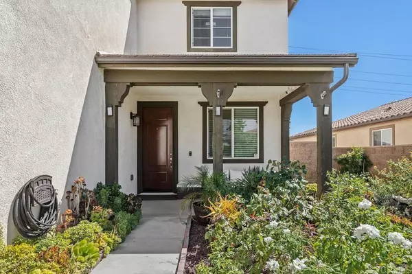 Lake Elsinore, CA 92532,53193 Trailing Rose Dr.