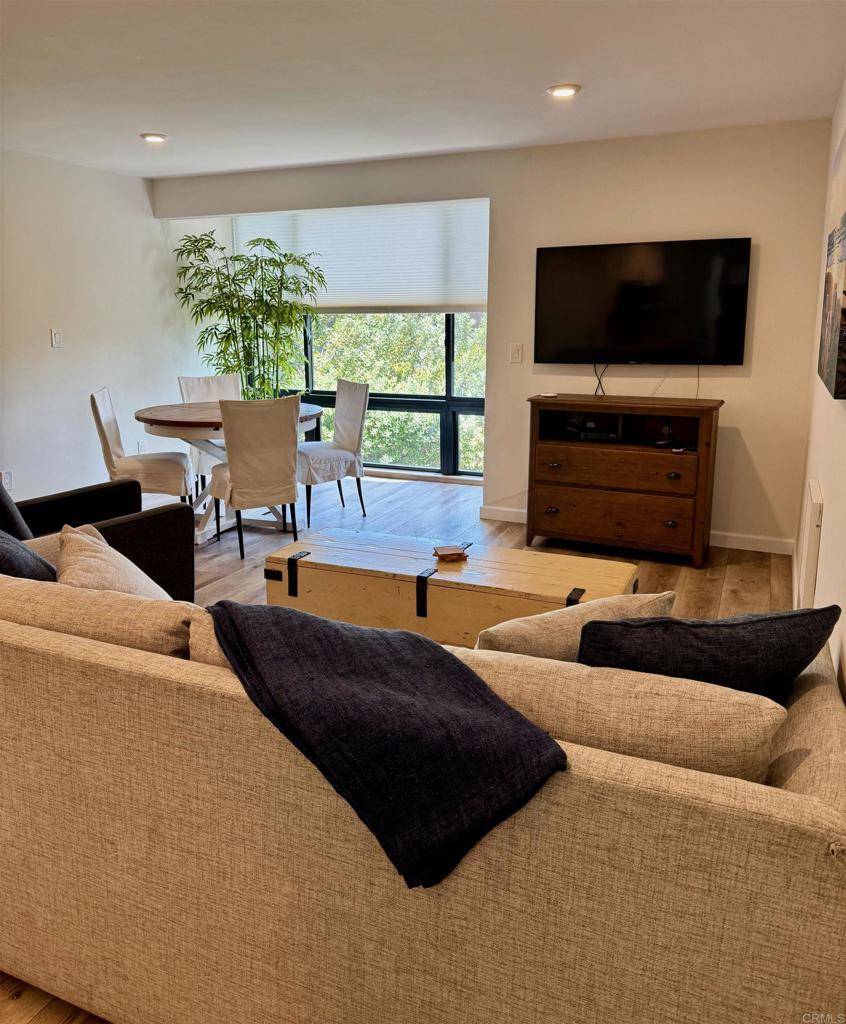 Del Mar, CA 92014,1552 Camino Del Mar #401