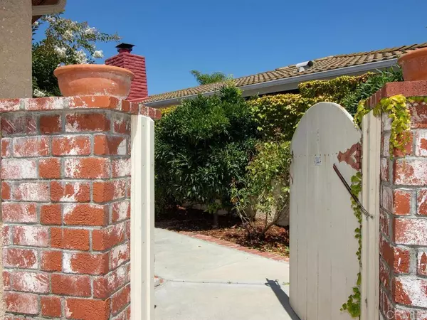 Bonsall, CA 92003,31148 Old River Road