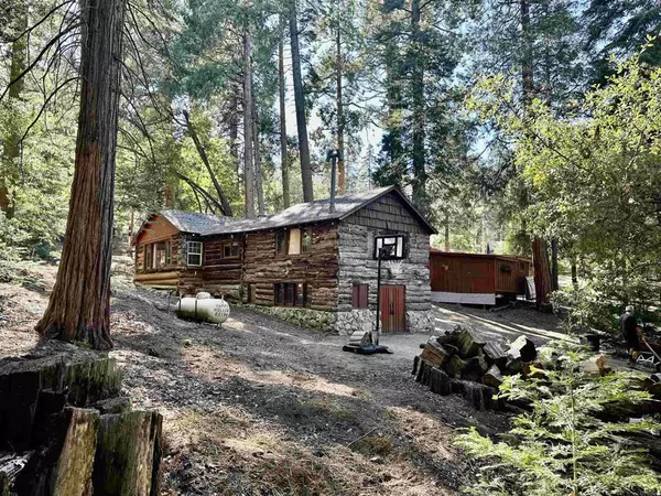 Palomar Mountain, CA 92060,22194 Crestline RD