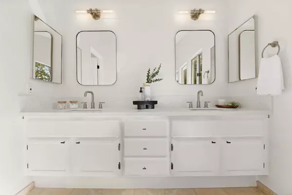 Oceanside, CA 92057,778 Mosaic Cir