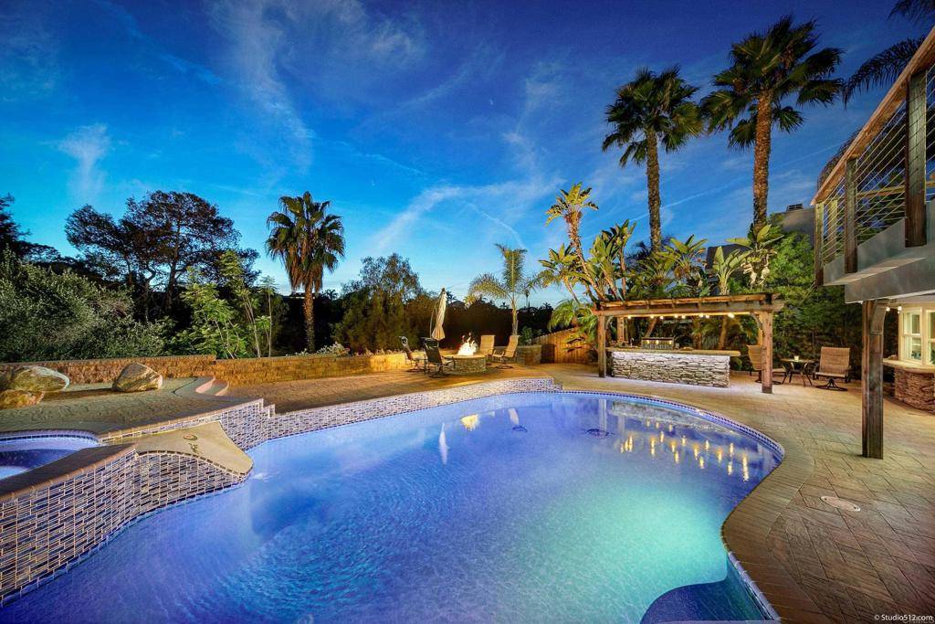 1317 Hodges RD, Oceanside, CA 92056