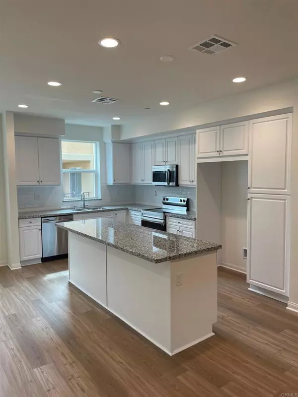 Lemon Grove, CA 91945,8383 Broadway ST
