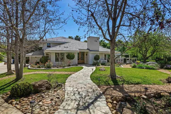 Rancho Santa Fe, CA 92067,7315 Noche Tapatia