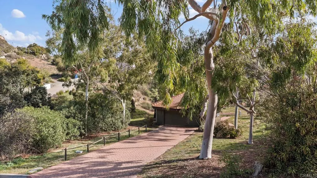 16501 Wikiup RD, Ramona, CA 92065