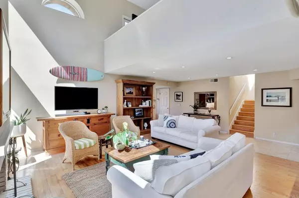 Rancho Santa Fe, CA 92091,3835 Via Reposo