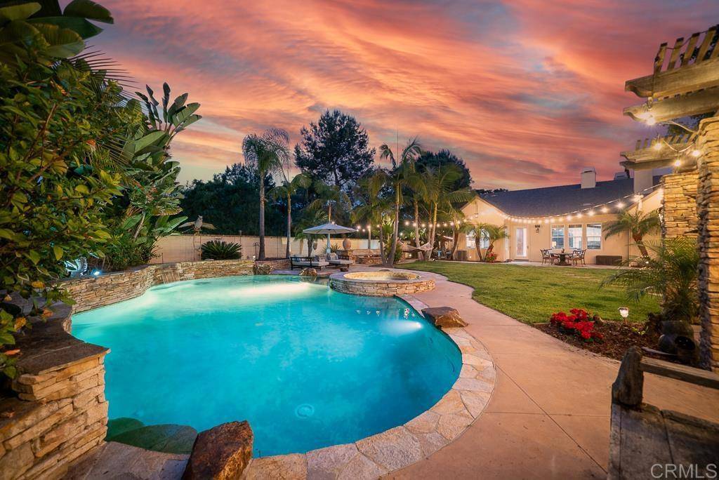 6237 Alverton DR, Carlsbad, CA 92009