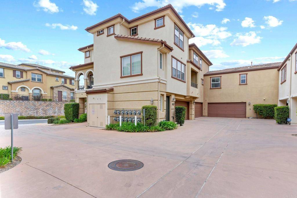 Santee, CA 92071,1704 Montilla ST