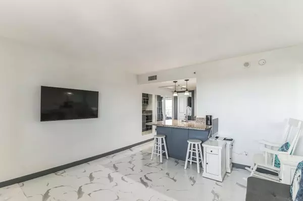 National City, CA 91950,801 National City Blvd BLVD #1102