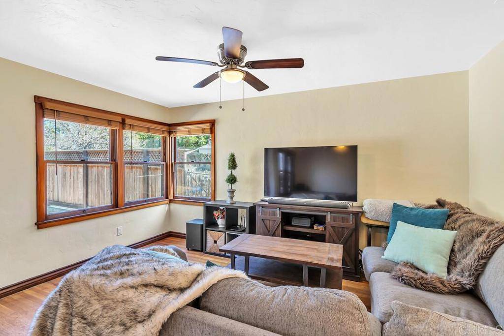 San Diego, CA 92105,4158 60 52nd ST