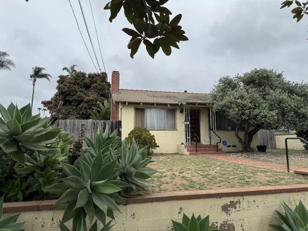 Oceanside, CA 92054,1002 S Ditmar ST