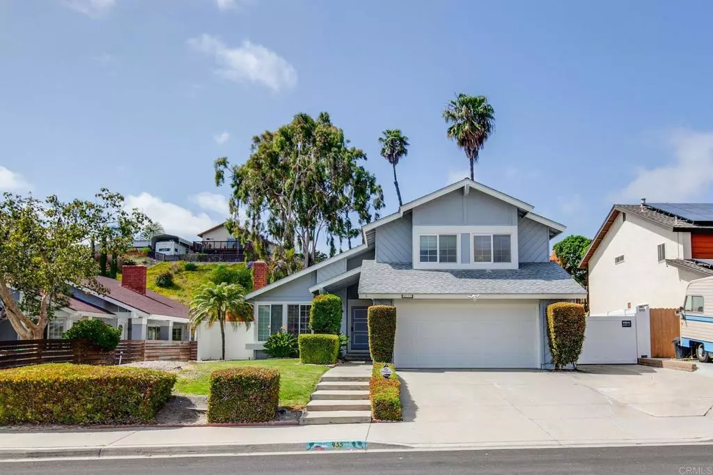 Oceanside, CA 92054,435 Mainsail RD