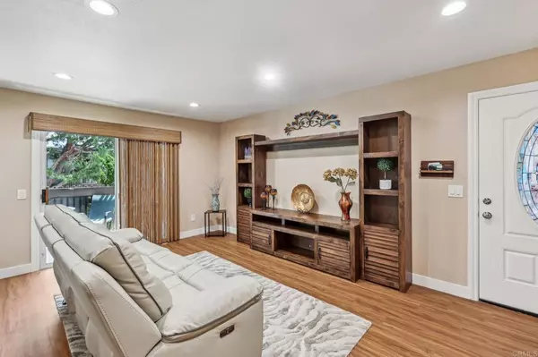 Encinitas, CA 92024,155 Rosebay DR #37