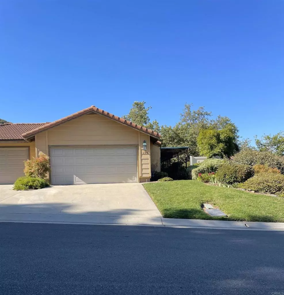 Fallbrook, CA 92028,4240 Los Padres DR
