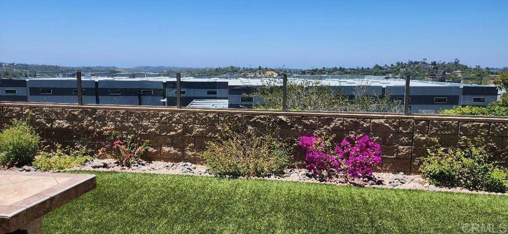 San Marcos, CA 92069,874 Via La Venta