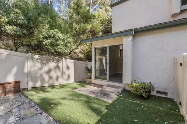 La Jolla, CA 92037,8775 Gilman Drive #D