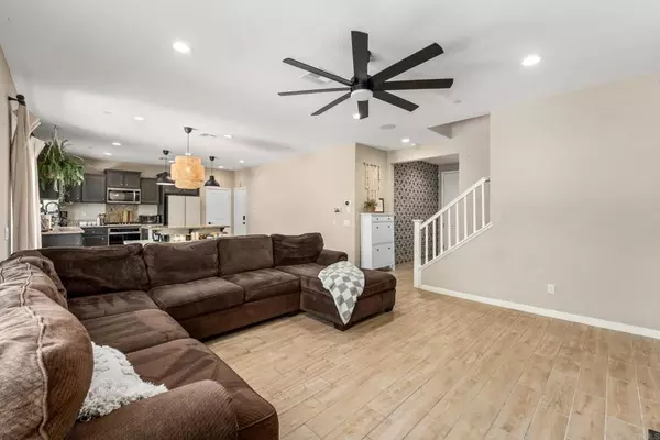 Murrieta, CA 92562,24260 Bay Laurel