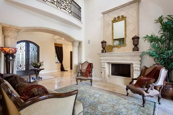 San Diego, CA 92130,5161 Rancho Del Mar TRL