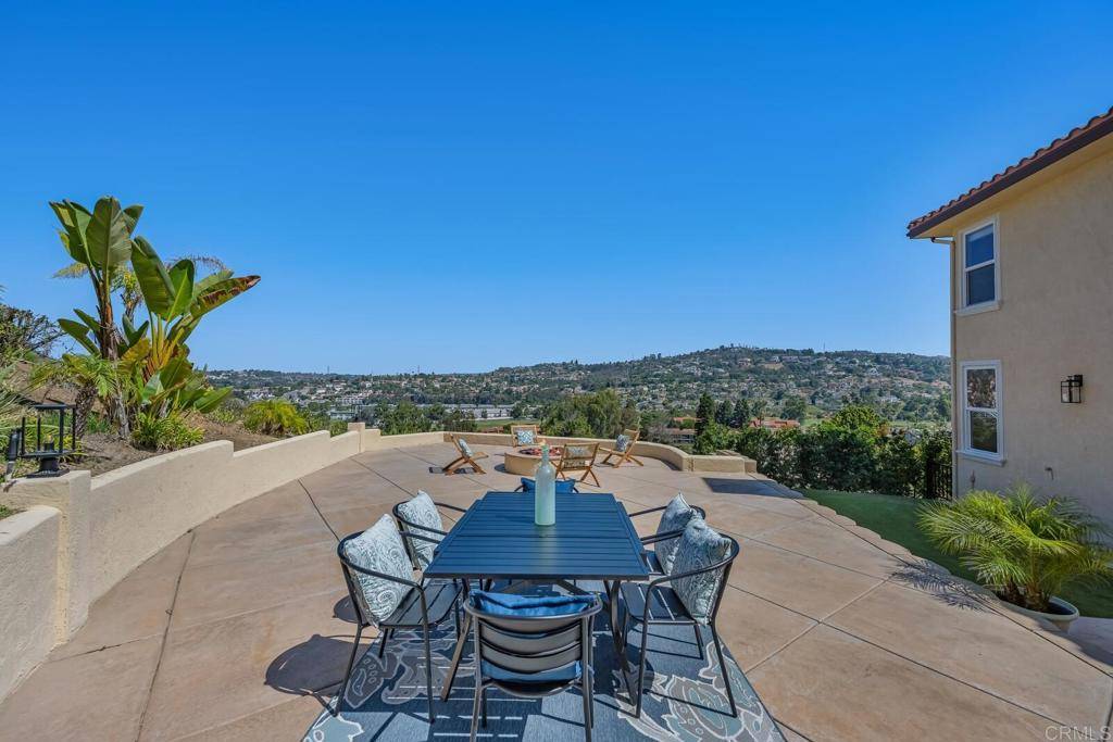 7600 La Coruna Place, Carlsbad, CA 92009