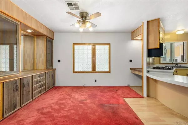 San Marcos, CA 92078,650 S Rancho Santa Fe RD #5