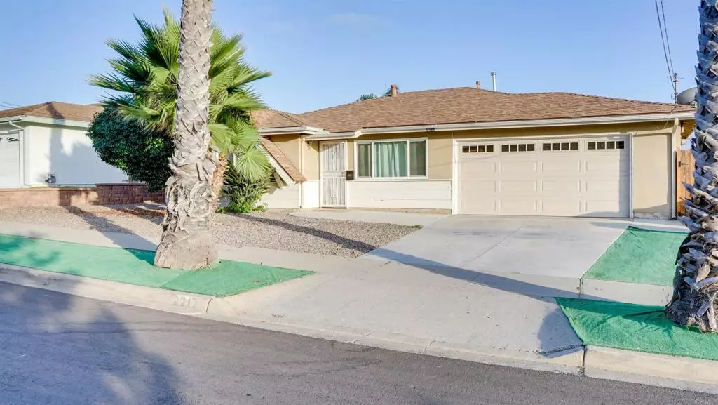 Oceanside, CA 92054,2217 Crestline DR