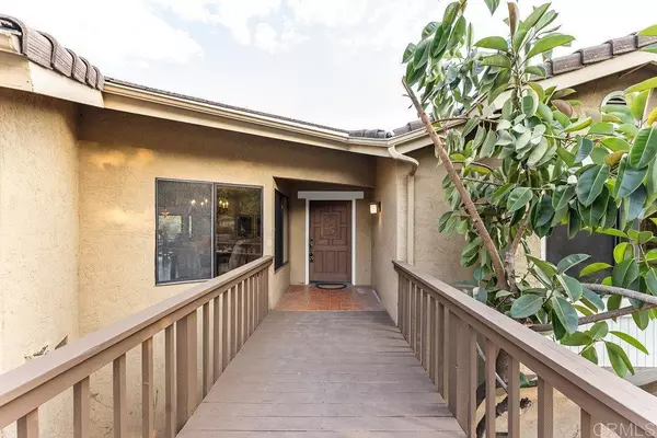 Escondido, CA 92026,28313 Kettering LN