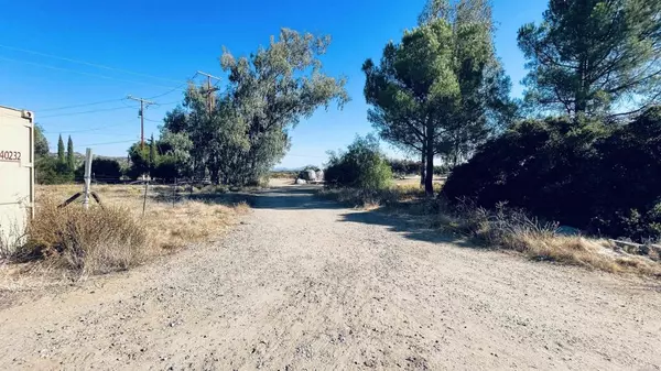 Potrero, CA 91963,1018 Harris Ranch RD