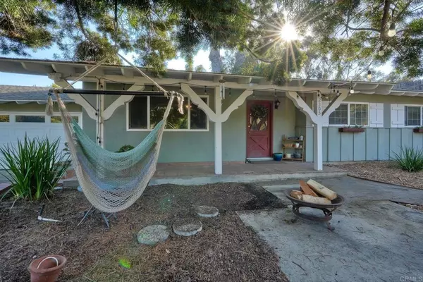 Oceanside, CA 92054,2305 Ivy RD