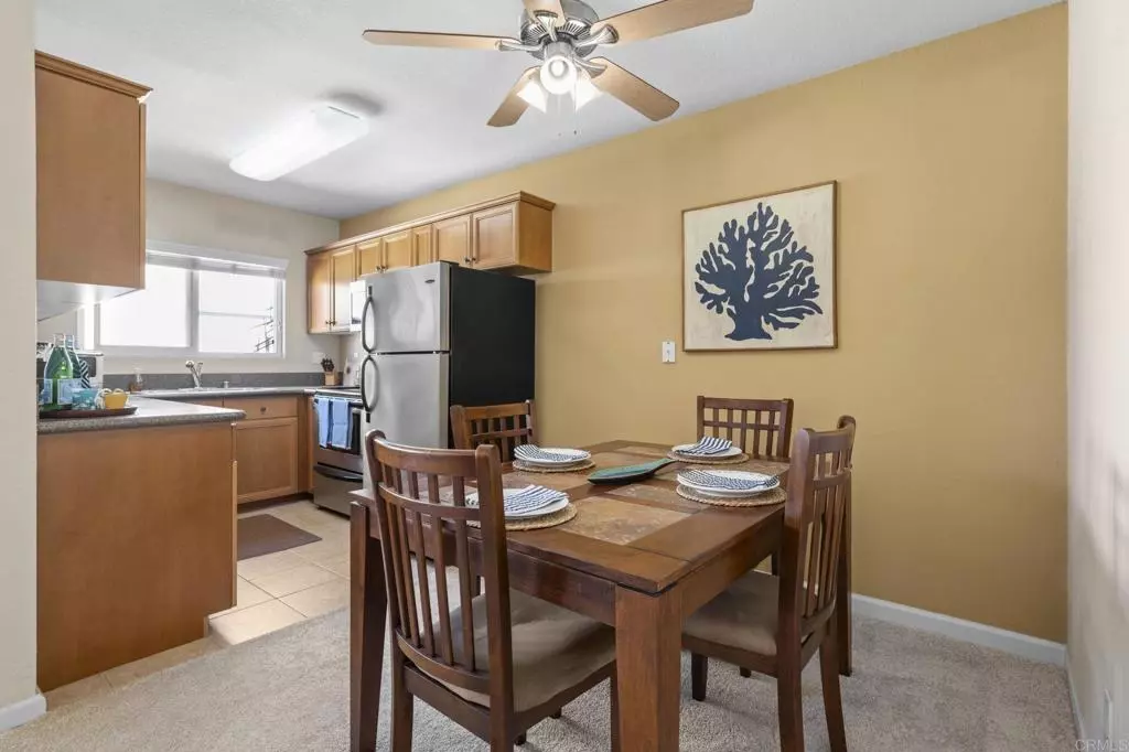 San Diego, CA 92117,6666 Beadnell WAY #27