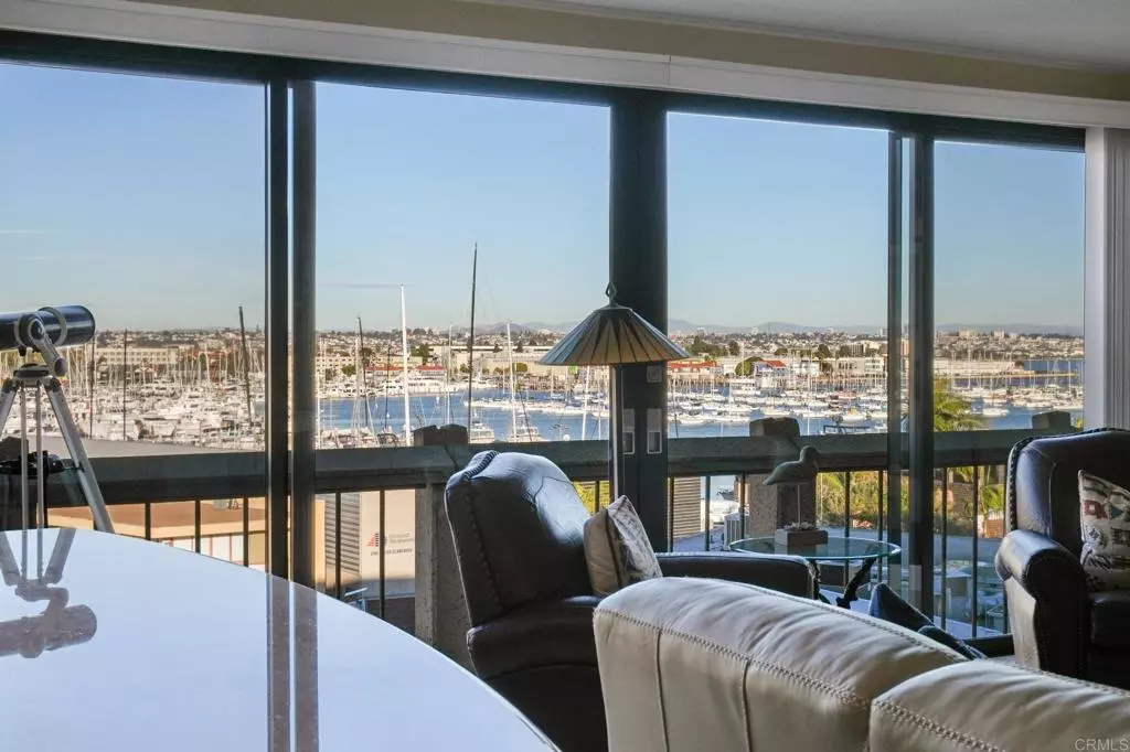 San Diego, CA 92106,1150 Anchorage LN #516